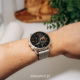 Fenix 8 43 mm AMOLED Sapphire Soft gold ze skórzanym paskiem
